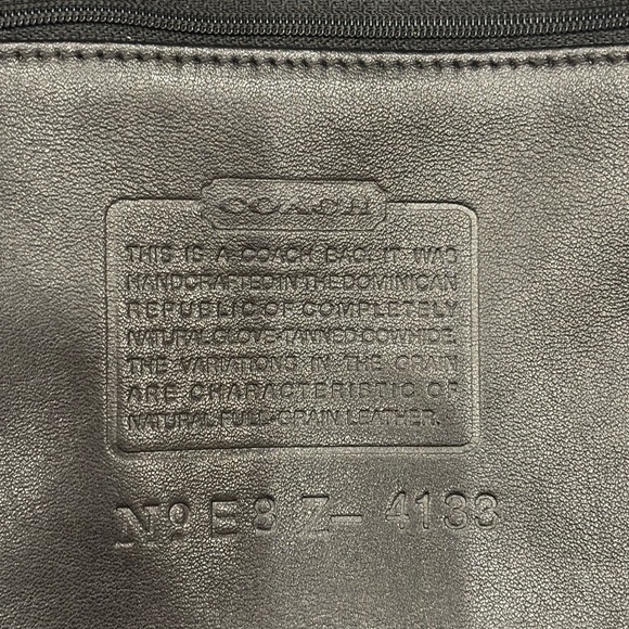 Vintage Coach Black Leather waverly Tote with Brass Accent Hardware - Picture 9 of 11